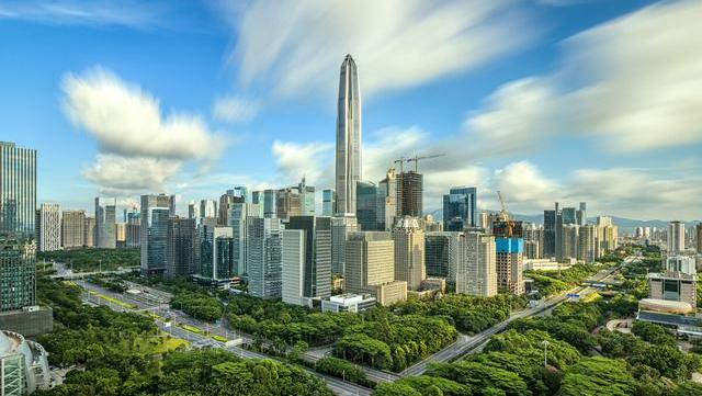 深圳购房新政与内心平静的旅行探索，自然美景寻迹