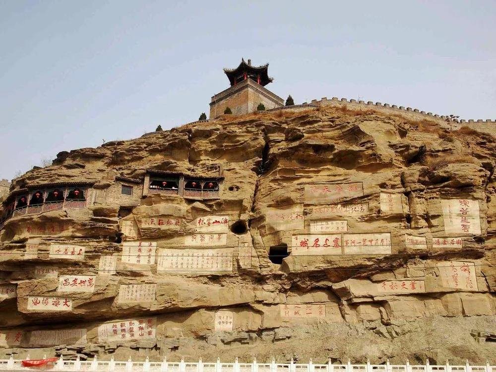 铁血霸三国最新，自然美景探险之旅启动