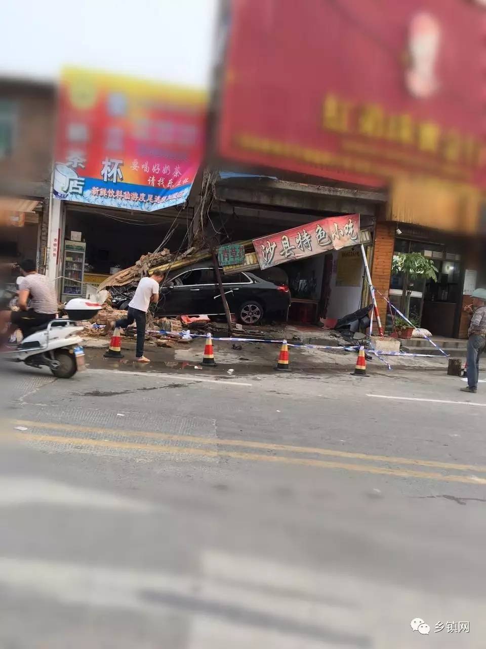 藁城车祸事件揭秘，意外发现小巷深处的独特小店